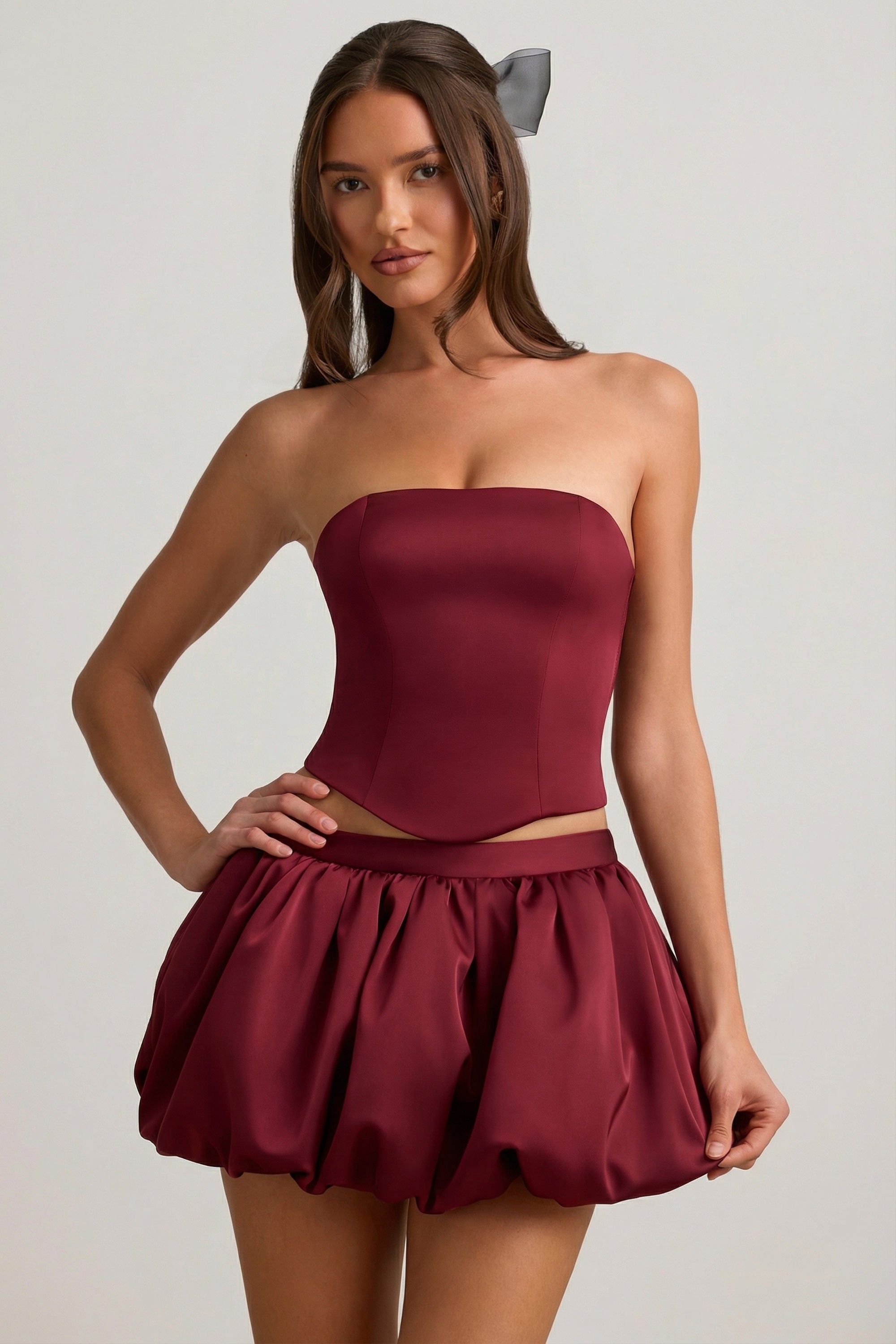 Bubble Hem Mid-Rise Mini Skirt in Wine Red